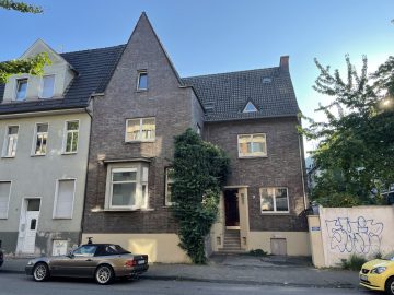 Historisches Stadthaus mit großzügigem Flächenangebot und Einligerwohnung, 41236 Mönchengladbach, Stadthaus