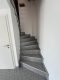 Moderne Doppelhaushälfte zum sofortigen Bezug in Jüchen-Stessen - Massive Treppe