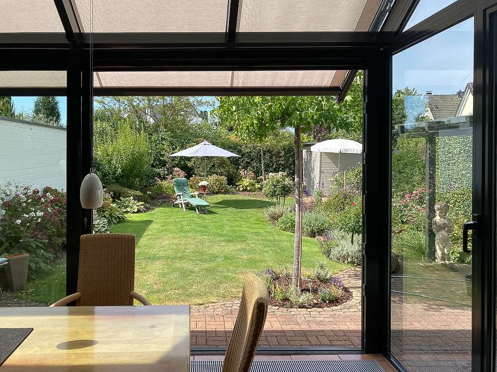 Blick aus dem Wintergarten