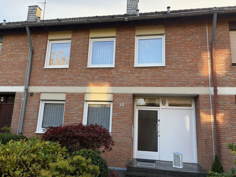 Real Estate Title Image Background