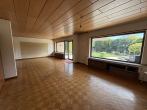 Wohnzimmer - Freistehendes Einfamilienhaus mit tollem Garten in Zentrumslage von Korschenbroich