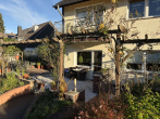 EG Terrasse - Gepflegtes Mehrfamilienhaus mit traumhaftem Grundstück in toller Lage von Saarn