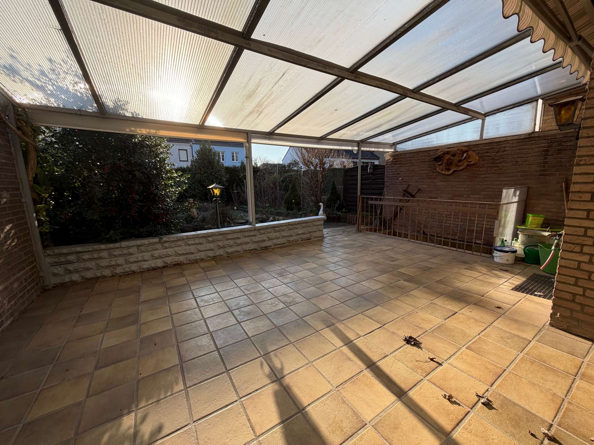 Überdachte Terrasse